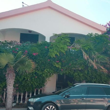 ויר Apartments Kore מראה חיצוני תמונה