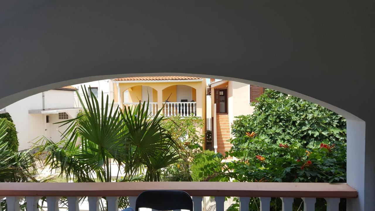 ויר Apartments Kore מראה חיצוני תמונה