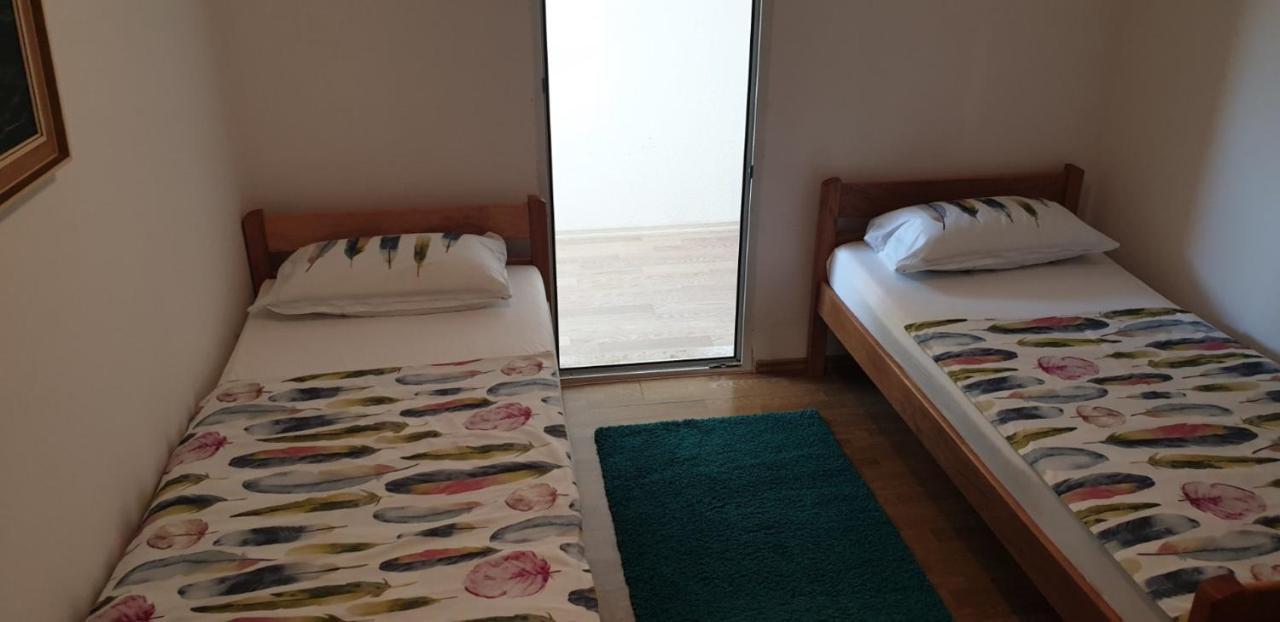 ויר Apartments Kore מראה חיצוני תמונה